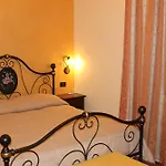 住宿加早餐酒店 蒙特玛尔酒店