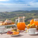 Montemare Bed & Breakfast 4*
