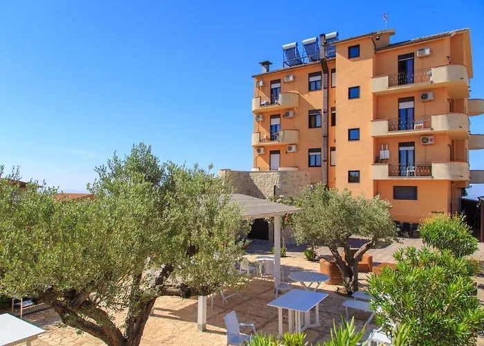 住宿加早餐酒店 蒙特玛尔酒店 阿格里真托